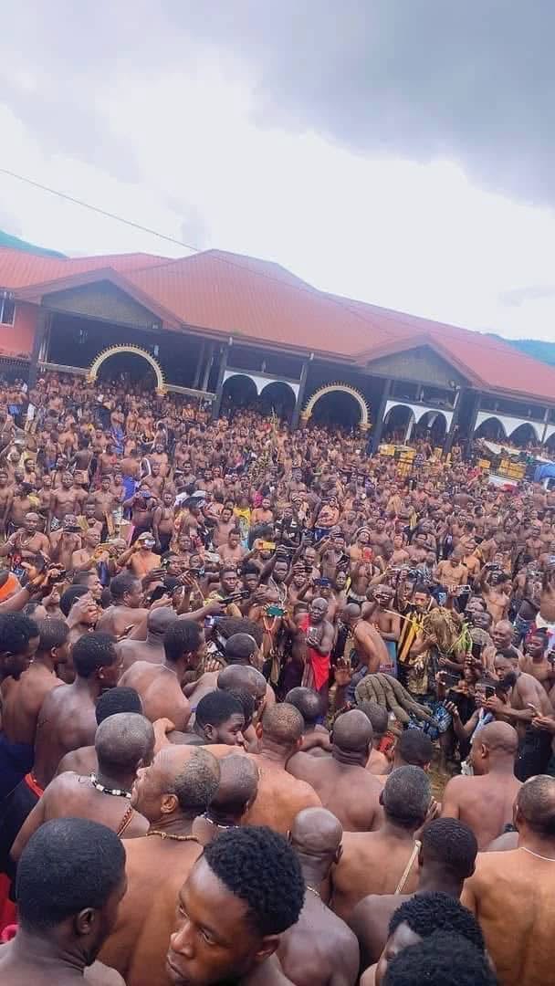 Kom community members gathered during the kingdom's succession rites